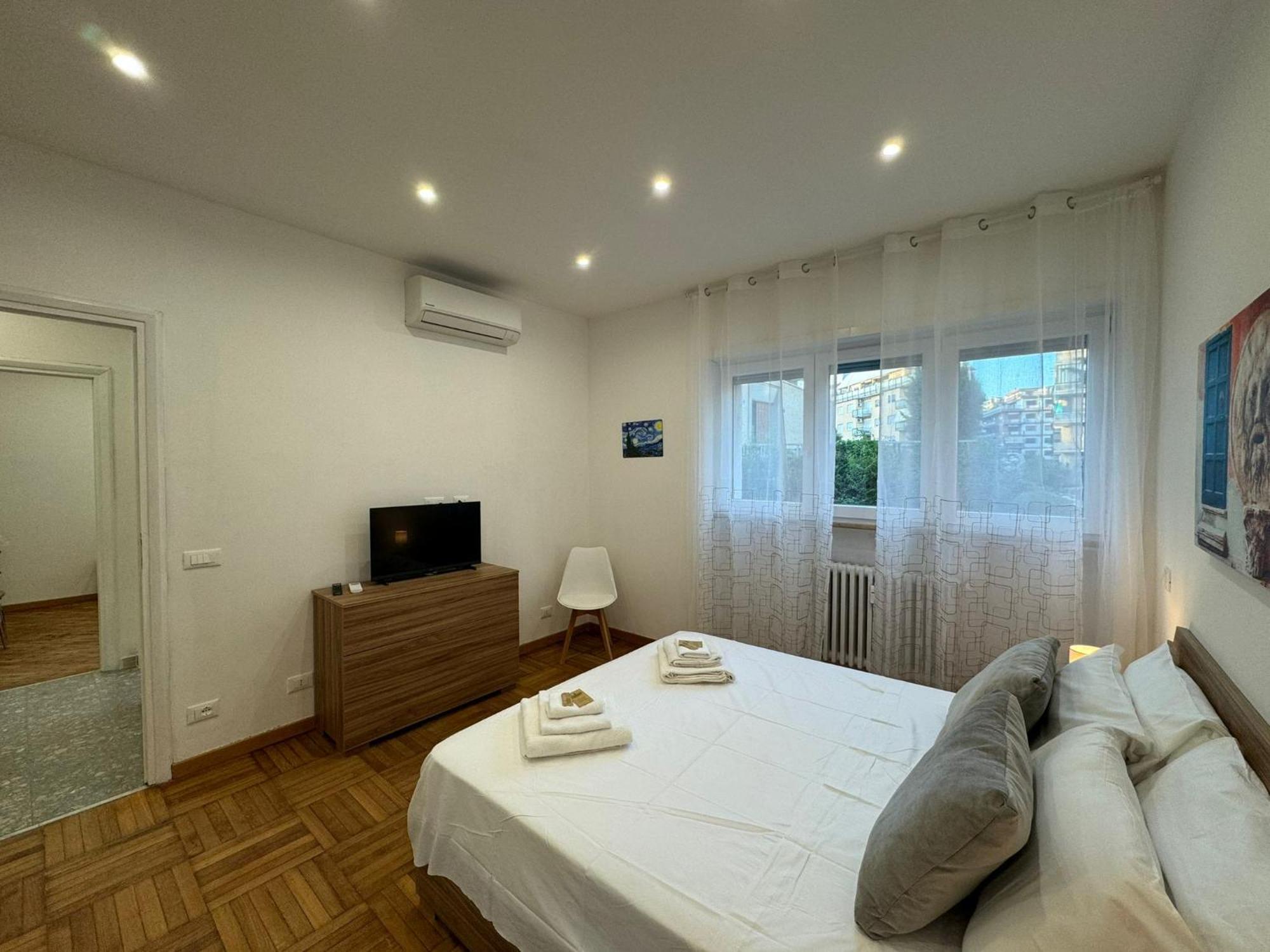 Chic&spacious Nest In